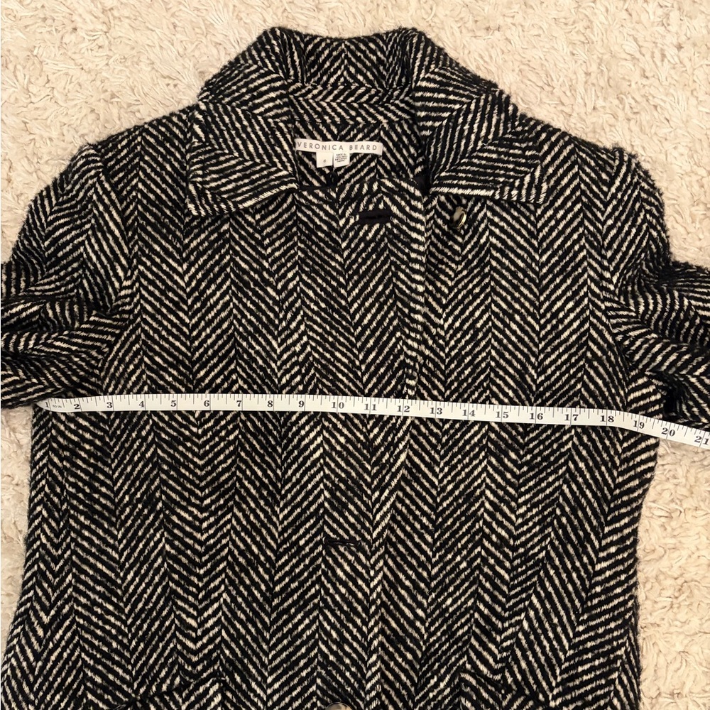 Veronica Beard Black and White Herringbone Dickey Compatible Coat, 6, EUC - Picture 9 of 9